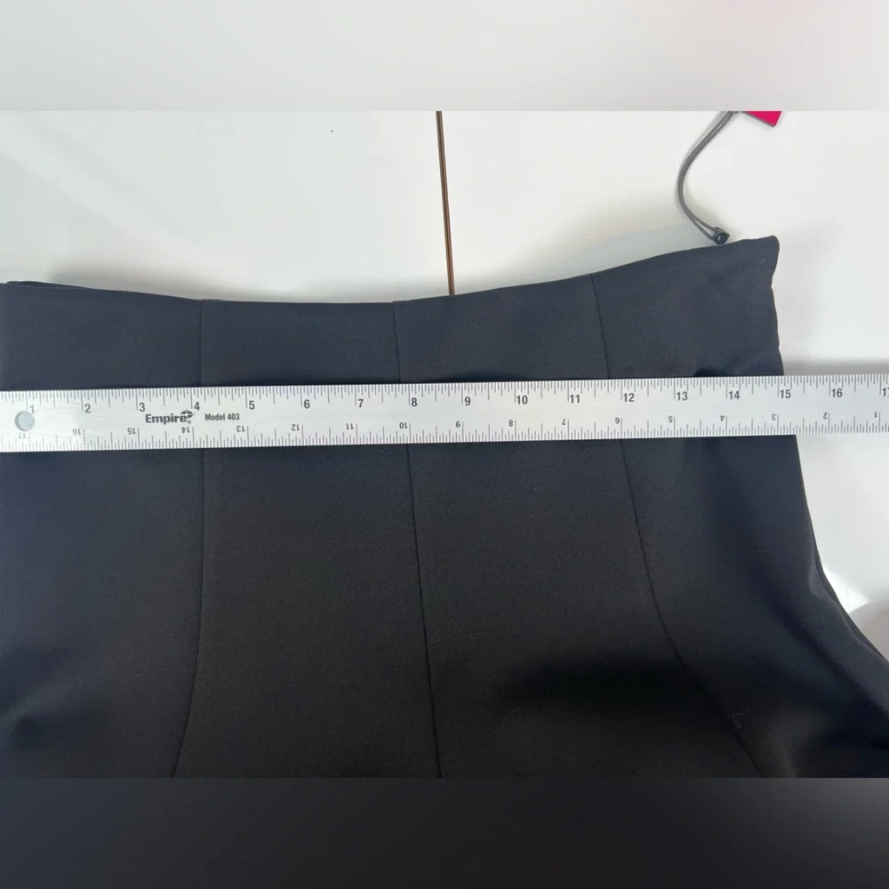 Vince Camuto Black NWT swing skirt‎ Size 2 - Picture 3 of 8